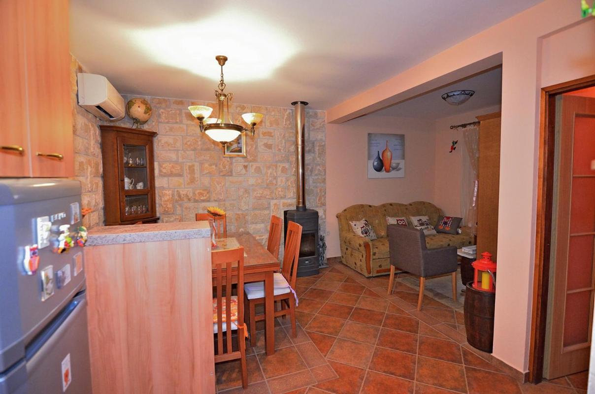 House Tihana Donje Selo na Šolti エクステリア 写真